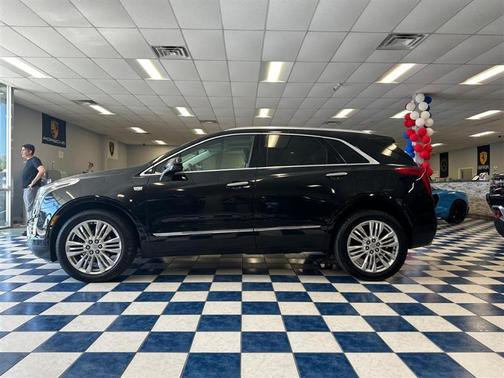 Black 2019 Cadillac XT5 Premium Luxury