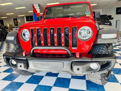 Red 2022 Jeep Gladiator Rubicon