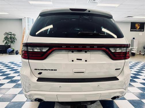 White 2018 Dodge Durango GT