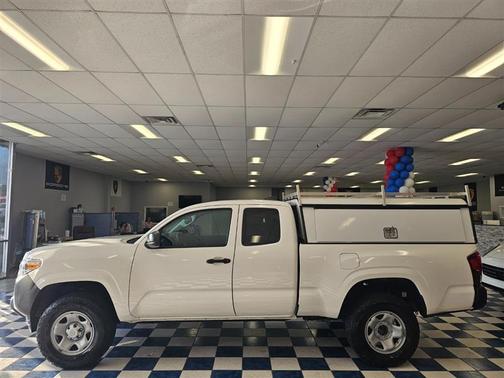 2020 Toyota Tacoma SR