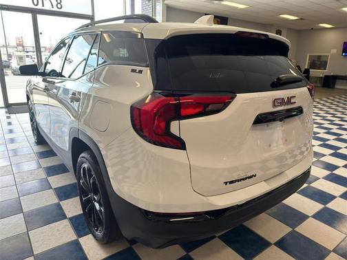 2020 GMC Terrain SLE