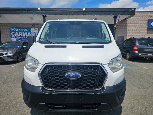 2022 Ford Transit-250 Base