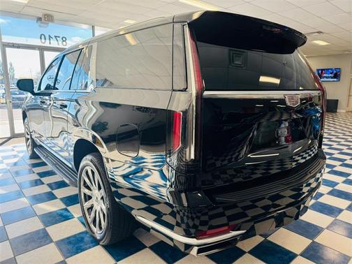 2022 Cadillac Escalade ESV Premium Luxury Platinum