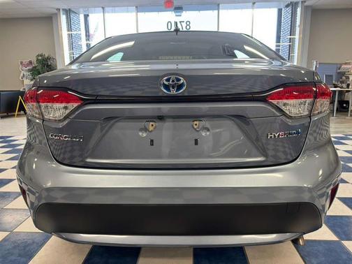 2022 Toyota Corolla Hybrid LE