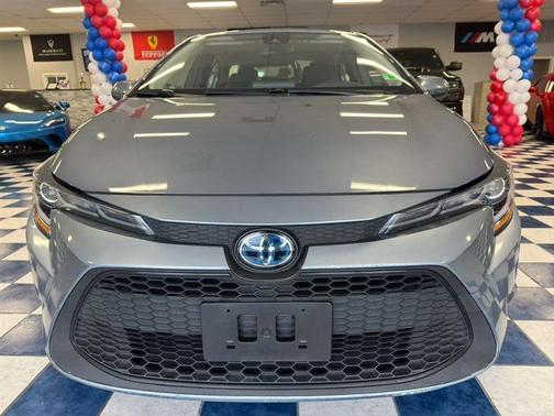 2022 Toyota Corolla Hybrid LE