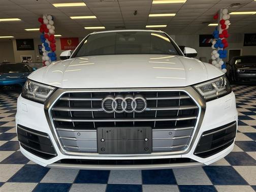 Ibis White 2018 Audi Q5 2.0T Tech Premium