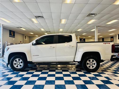 White 2017 Chevrolet Colorado WT