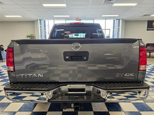 2015 Nissan Titan SV