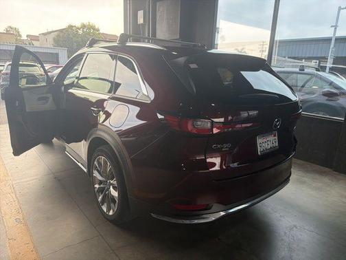 Soul Red Crystal Metallic 2024 Mazda CX-90 3.3 Turbo Premium Plus