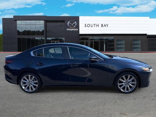 2019 Mazda Mazda3 FWD w/Preferred Package