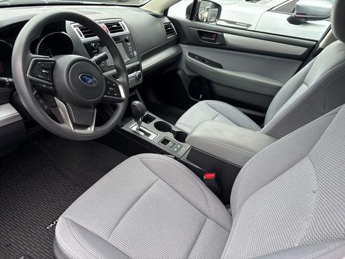 Magnetite Gray Metallic 2019 Subaru Outback 2.5i