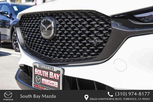 Snowflake White Pearl Mica 2026 Mazda CX-30 2.5 S