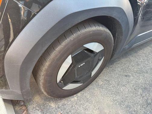 2024 Kia EV9 Light Short Range