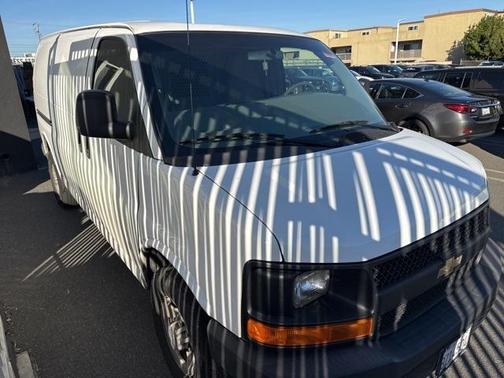 2010 Chevrolet Express 2500 Work Van