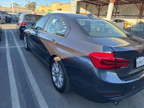 2017 BMW 320 i