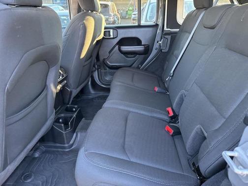 2020 Jeep Wrangler Unlimited Sport Altitude