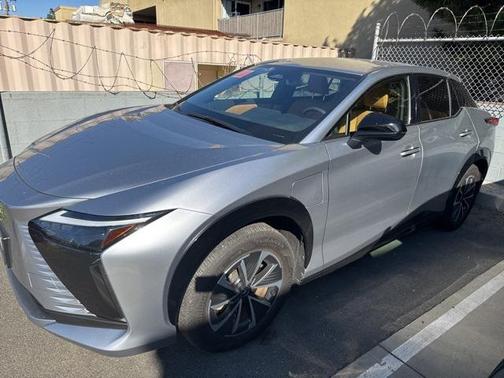 2024 Lexus RZ 300e Premium