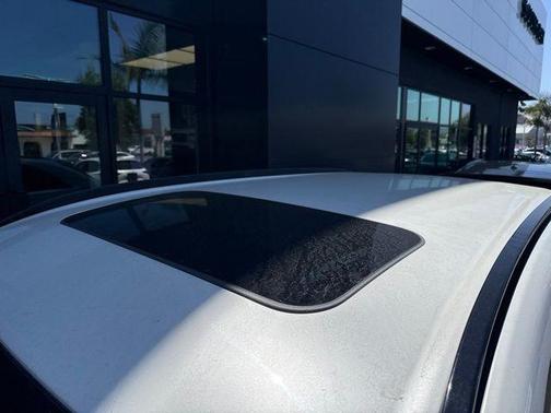 Rhodium White Premium 2025 Mazda CX-70 3.3 Turbo Preferred Package