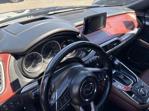 Machine Gray Metallic 2017 Mazda CX-9 Signature