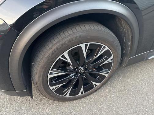 2024 Mazda CX-90 PHEV Premium