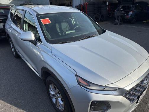2019 Hyundai SANTA FE SE 2.4