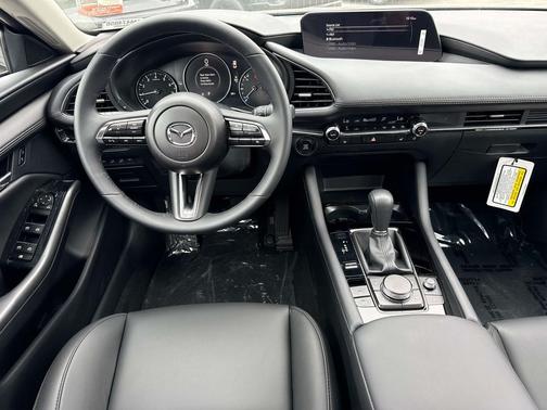 2025 Mazda Mazda3 FWD w/Preferred Package
