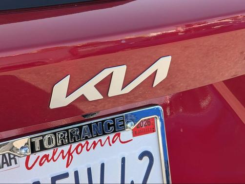 2022 Kia Sorento Hybrid S