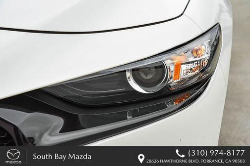 Snowflake White Pearl Mica 2026 Mazda Mazda3 FWD