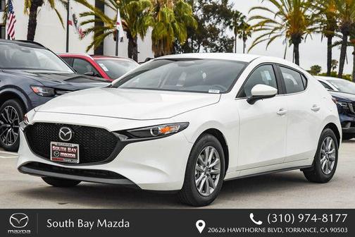 Snowflake White Pearl Mica 2026 Mazda Mazda3 FWD