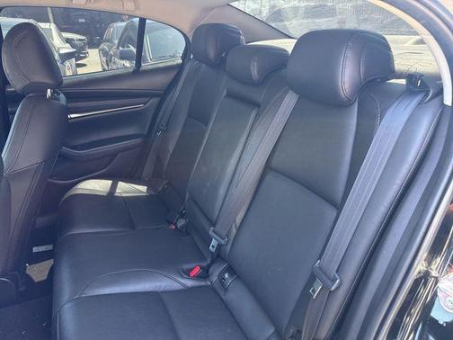 Jet Black Mica 2019 Mazda Mazda3 FWD w/Preferred Package