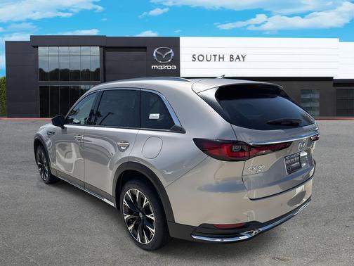 2025 Mazda CX-90 PHEV Premium Plus