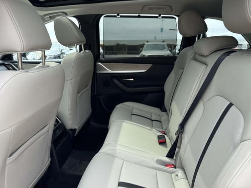 2025 Mazda CX-70 PHEV Premium Package