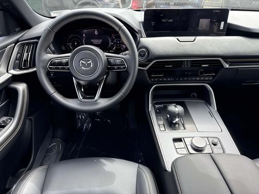 2025 Mazda CX-70 PHEV Premium Plus Package