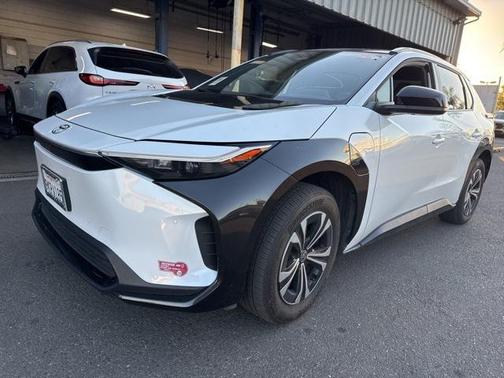 2023 Toyota bZ4X XLE