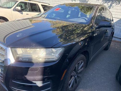 2017 Audi Q7 3.0T Premium