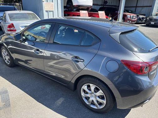 2014 Mazda Mazda3 i Sport