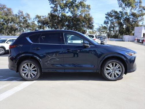 2025 Mazda CX-5 Signature