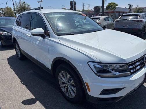 Pure White 2019 Volkswagen Tiguan 2.0T SE