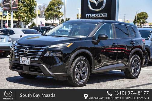 Super Black 2025 Nissan Rogue SV