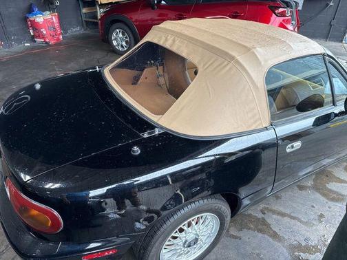 Black 1992 Mazda MX-5 Miata Base