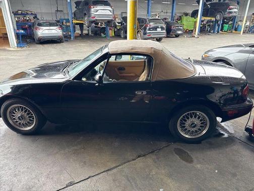 Black 1992 Mazda MX-5 Miata Base