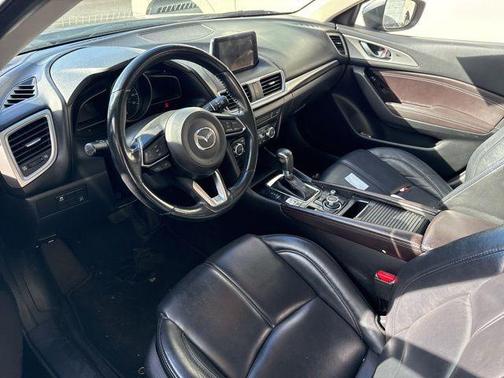 2017 Mazda Mazda3 Touring