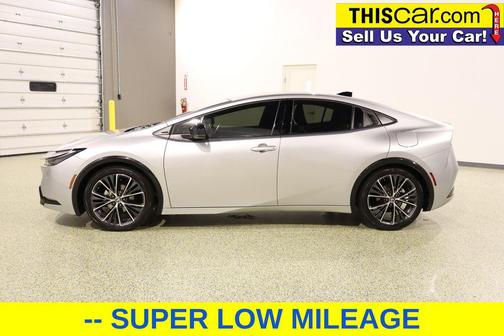 2024 Toyota Prius XLE