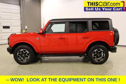 2023 Ford Bronco Base