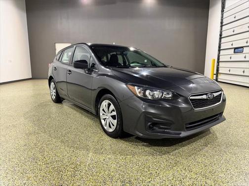 2019 Subaru Impreza 2.0i