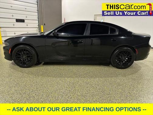 2017 Dodge Charger SE