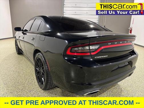 2017 Dodge Charger SE