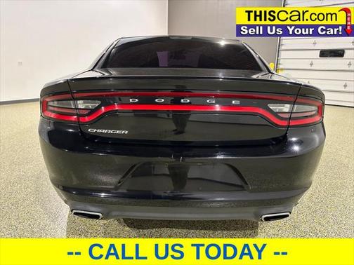 2017 Dodge Charger SE