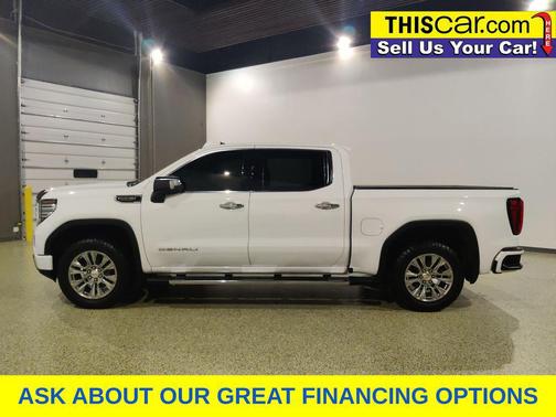 Summit White 2022 GMC Sierra 1500 Denali