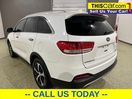 2016 Kia Sorento EX